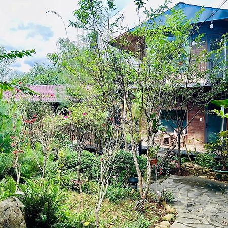 Bazan Home - Hotel & Bungalow Pleiku Exteriör bild