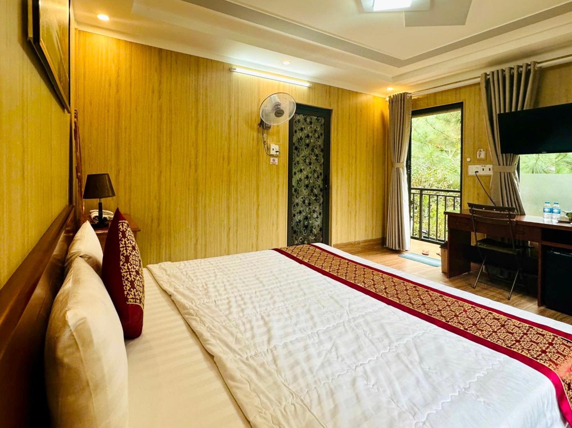 Bazan Home - Hotel & Bungalow Pleiku Rum bild
